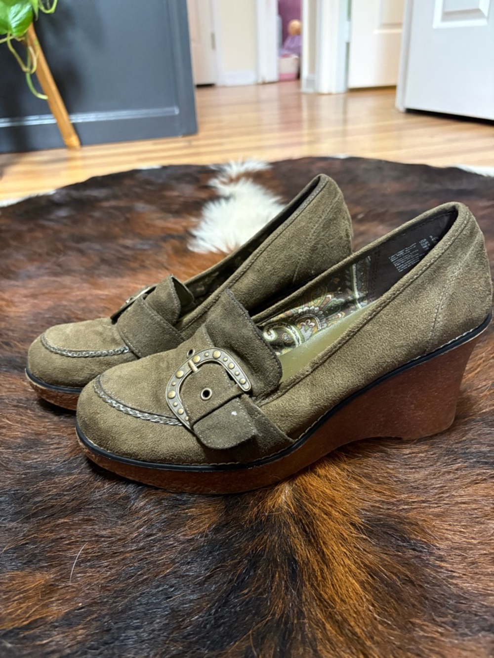 LOWER EAST SIDE Olive Green Suede Wedge Loafers with Studded Buckle